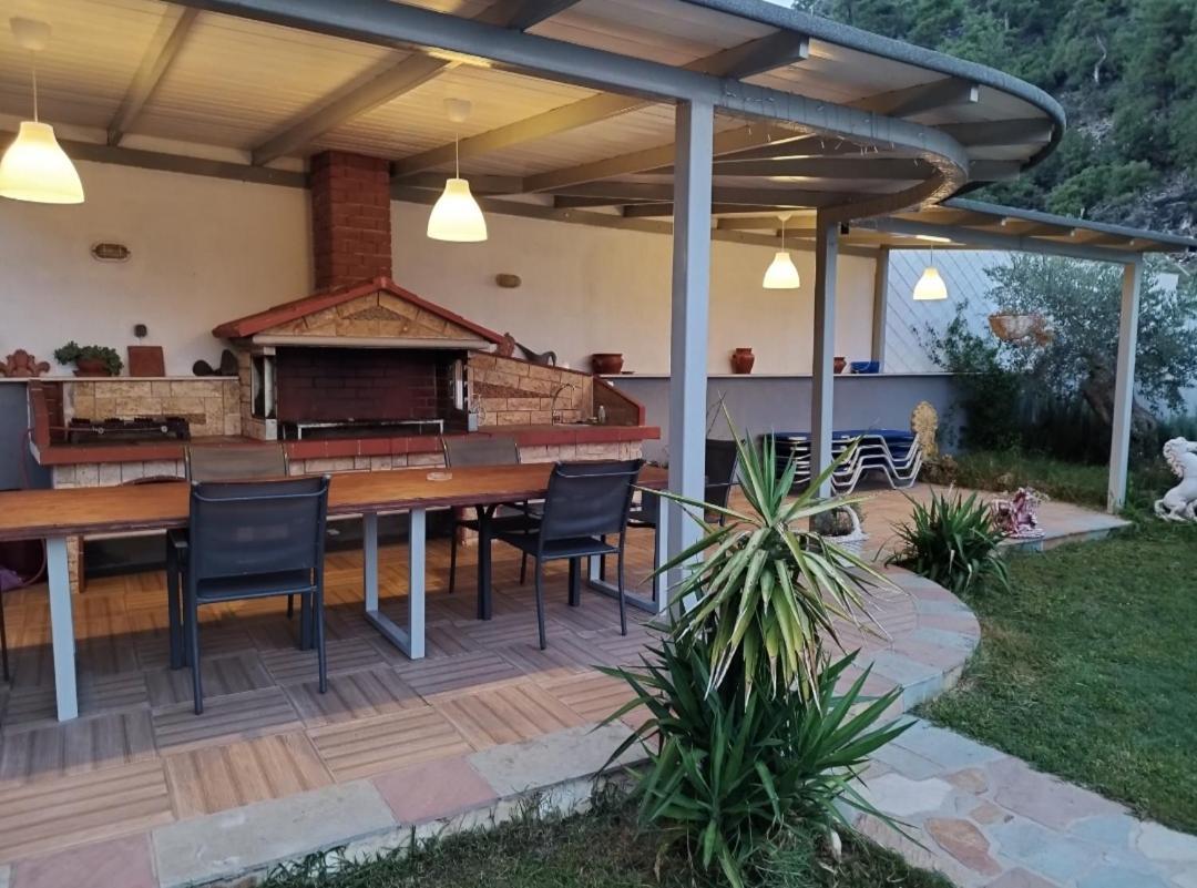 Villa Remetzo Skala Potamia  Exteriör bild